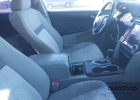 2012 Toyota Camry Le z USA, uszkodzony, nr VIN 4T1BF1FK8CU630203